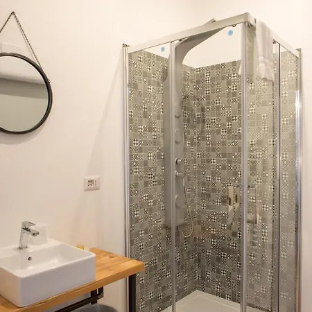 Guest house Officina Como