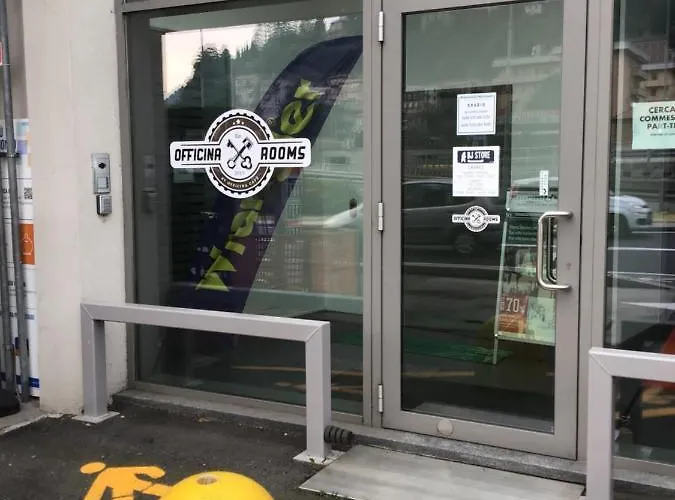 Officina Πανσιόν 4*