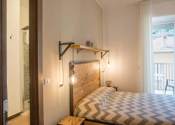 Officina Πανσιόν 4*