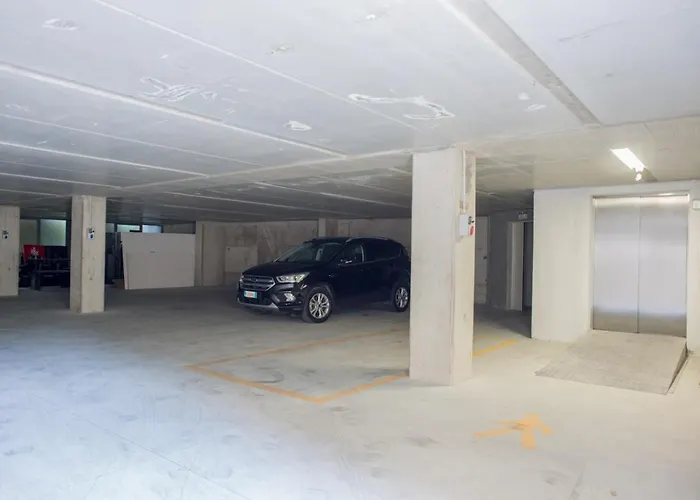 Πανσιόν Officina