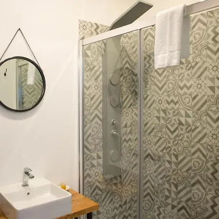 بيت ضيافة Officina كومو