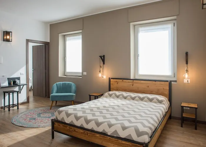 Officina Affittacamere 4*